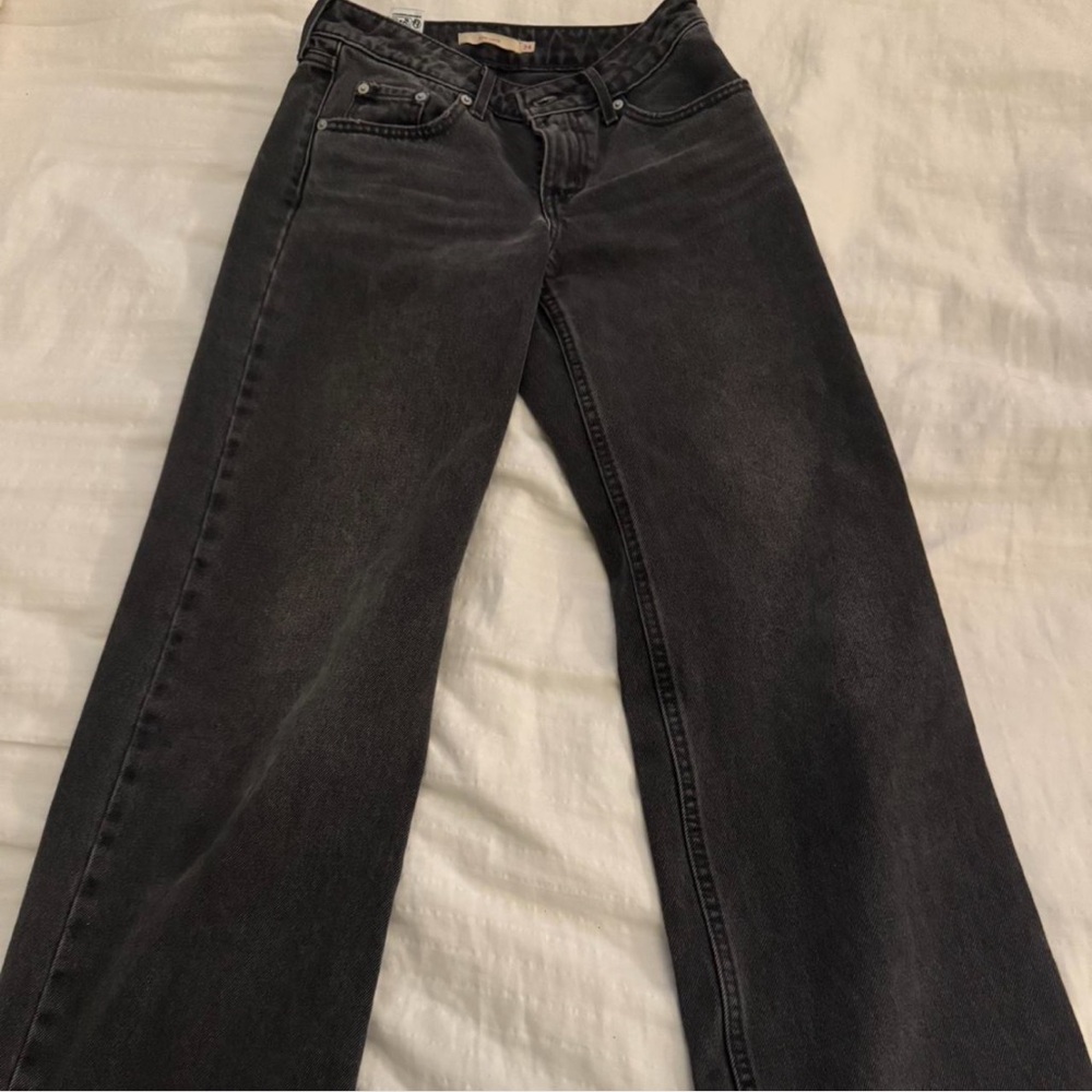 Levi Low Loose Jeans Size 24